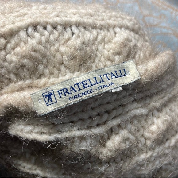 Fratelli Talli Made in Italy Pom Pom Winter Knitted Hat Beanie - Picture 4 of 5